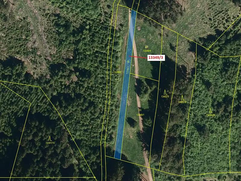Dražba pozemku 655 m², Hovězí – náhled fotky 2