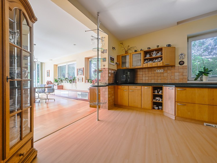 Будинок на продаж, 1 032 м² (17 з 42)