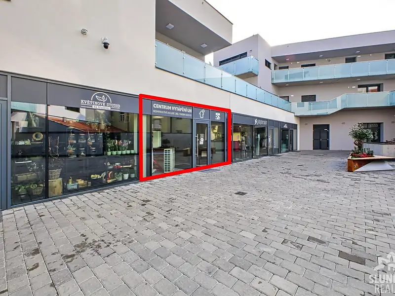Pronájem obchodního prostoru 69 m², Uherské Hradiště – náhled fotky 2