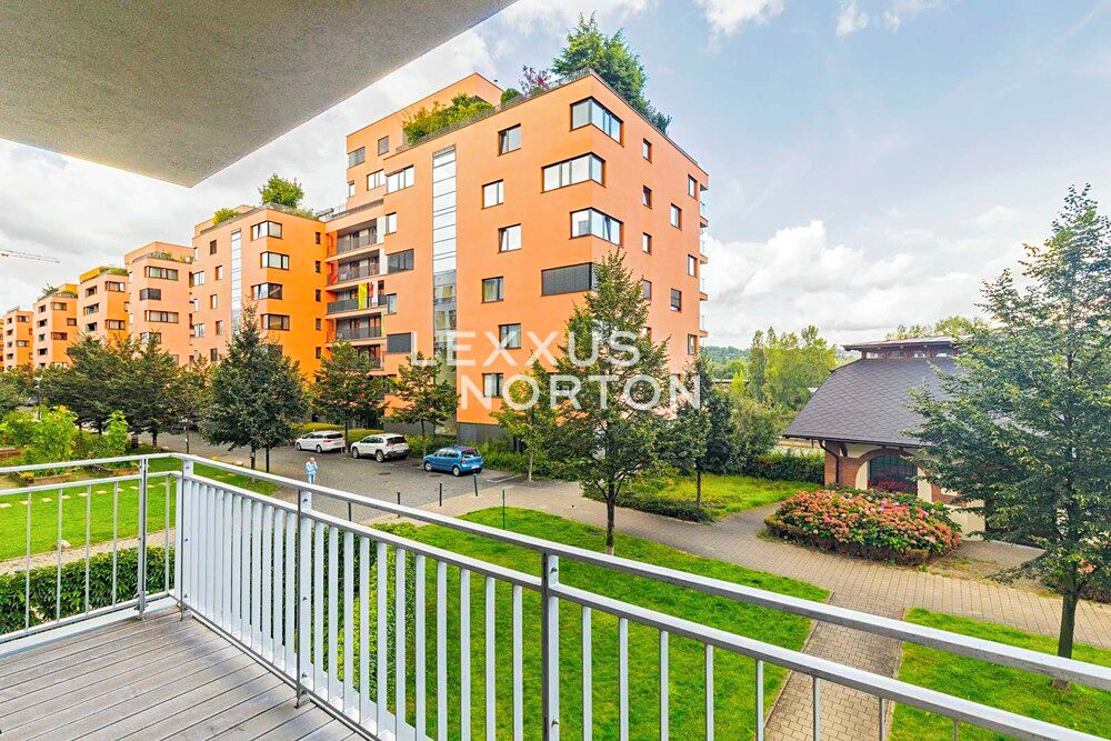 Pronájem bytu 4+kk 101 m² – fotografie 4