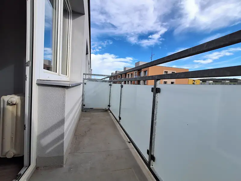Pronájem bytu 1+kk 25 m², Strakonice – náhled fotky 2