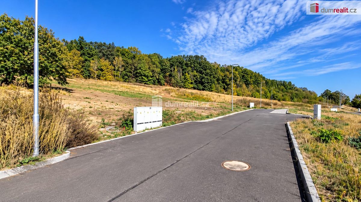 Prodej stavebního pozemku 1128 m² – fotografie 2