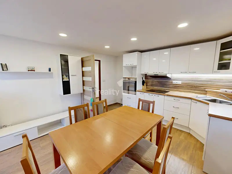 Prodej rodinného domu 96 m², pozemek 1287 m², Častrov – náhled fotky 3