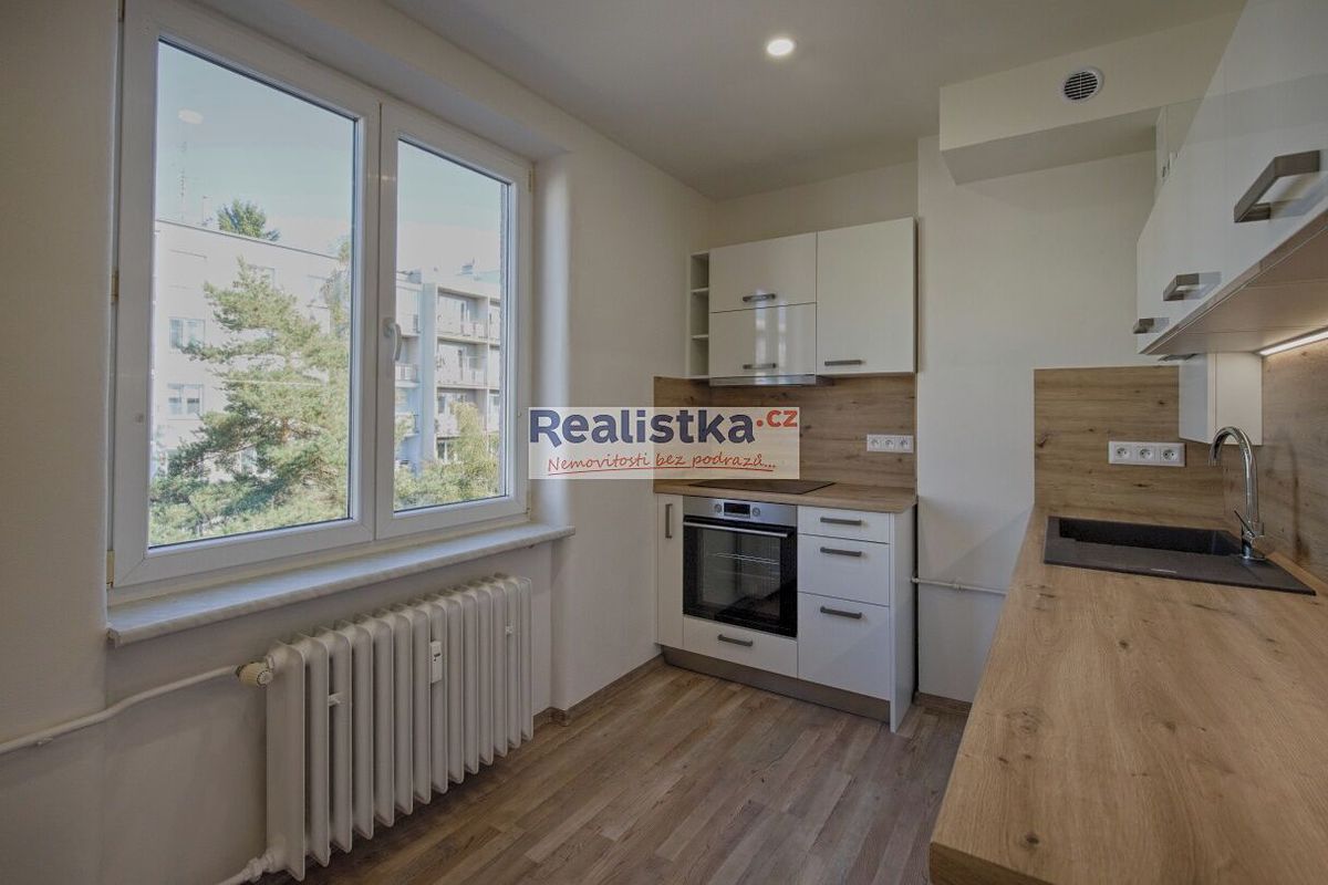 Pronájem bytu 3+1 77 m² – fotografie 3