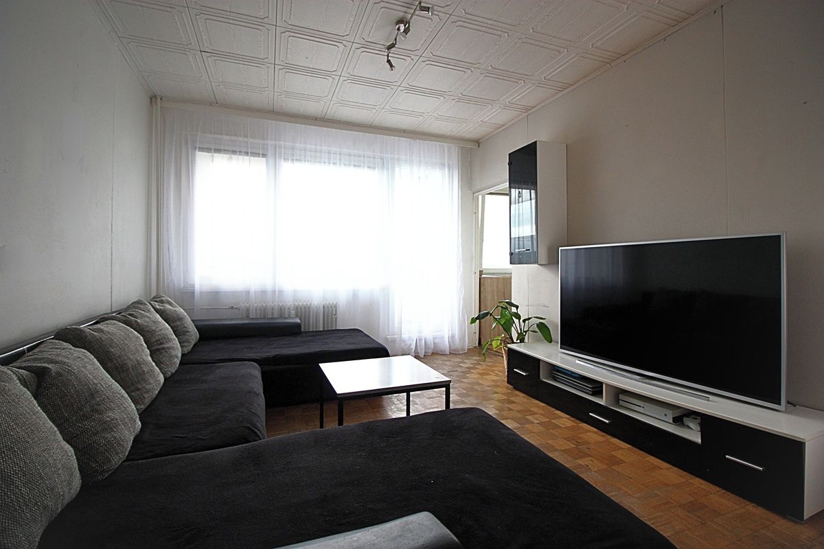 Pronájem bytu 2+1 63 m², Otrokovice – fotka 1 z 3