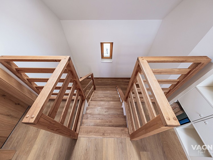 Prodej domu, 169 m² (42 z 65)