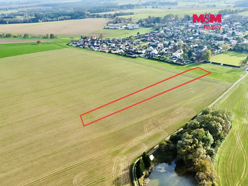 Prodej pole 2723 m², Nová Ves u Světlé – náhled fotky 2