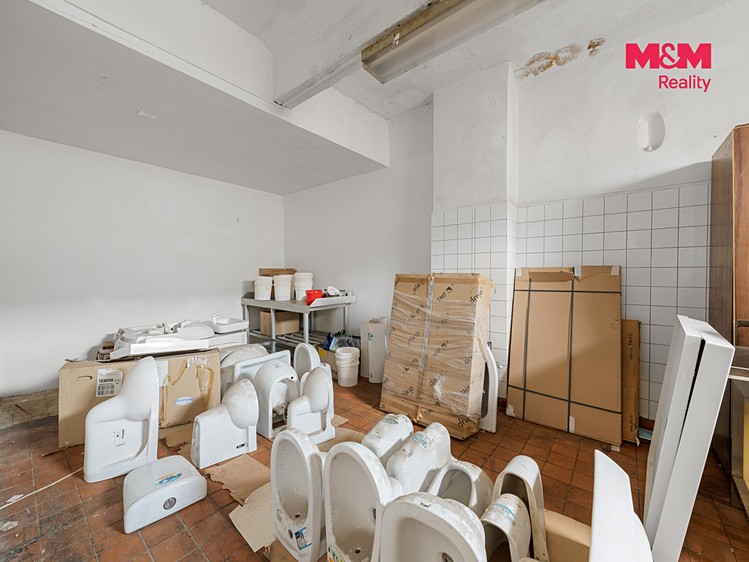 Комерційне приміщення на продаж, 1 250 м² (7 з 21)