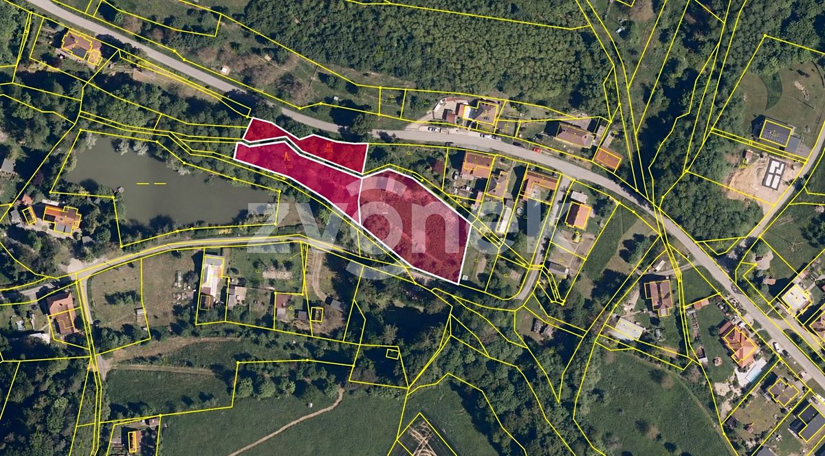 Prodej pozemku 3756 m², Halenkovice – fotka 1 z 3