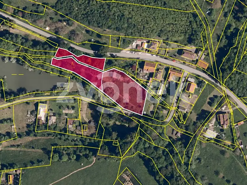 Prodej pozemku 3756 m², Halenkovice – náhled fotky 1
