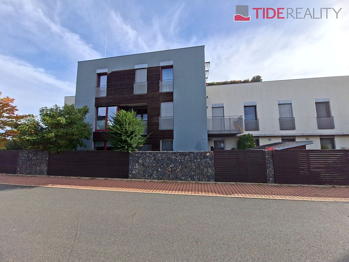 Pronájem bytu 2+kk 60 m² – fotografie 2