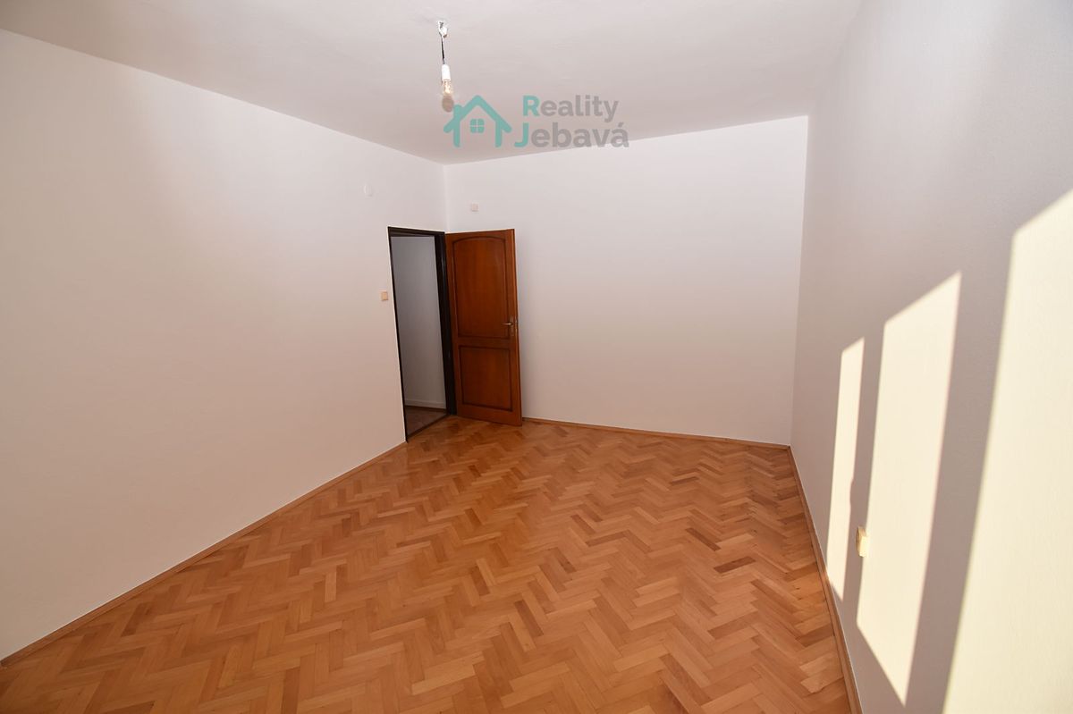 Pronájem bytu 2+1 53 m² – fotografie 4