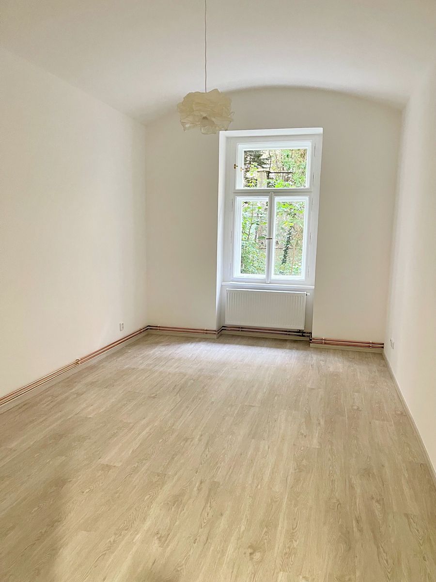Pronájem bytu 3+kk 90 m² – fotografie 2