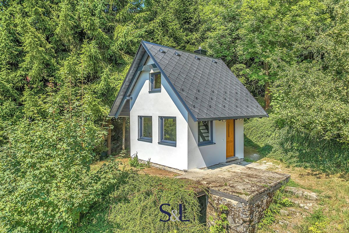 Prodej chaty 16 m², pozemek 392 m², Slunečná – fotka 1 z 3