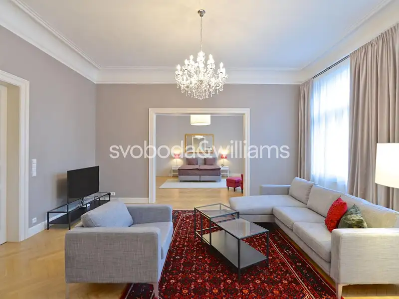 Pronájem bytu 3+1 119 m², Praha – náhled fotky 1