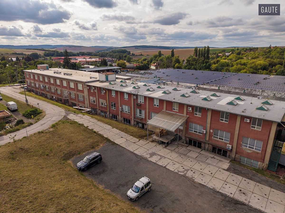 Prodej komerční nemovitosti 52235 m² – fotografie 4