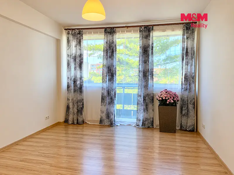 Pronájem bytu 3+kk 84 m², Čelákovice – náhled fotky 2
