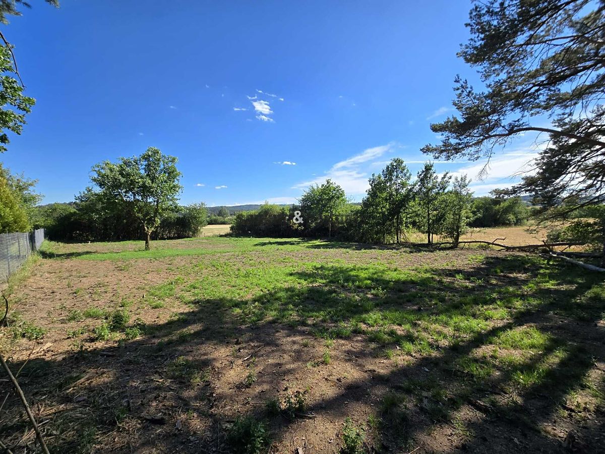 Prodej louky 669 m²