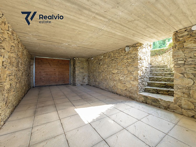 Prodej domu, 400 m² (27 z 37)
