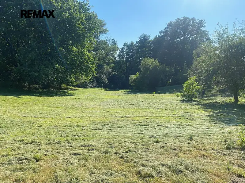 Prodej stavebního pozemku 2500 m², Dolní Lutyně – náhled fotky 1