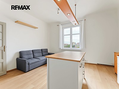 Wohnung 1+1 zum Kauf, 51 m² (3 von 26)