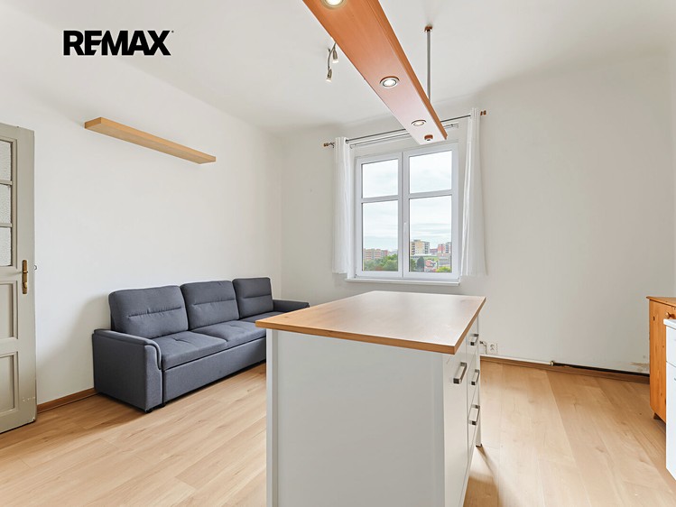 Wohnung 1+1 zum Kauf, 51 m² (3 von 26)