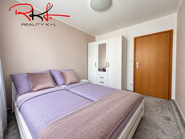 Pronájem bytu 3+kk, 70 m² (11 z 17)