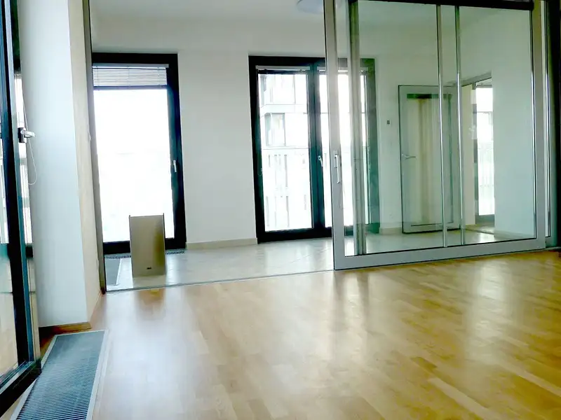 Pronájem bytu 2+kk 61 m², Praha – náhled fotky 3