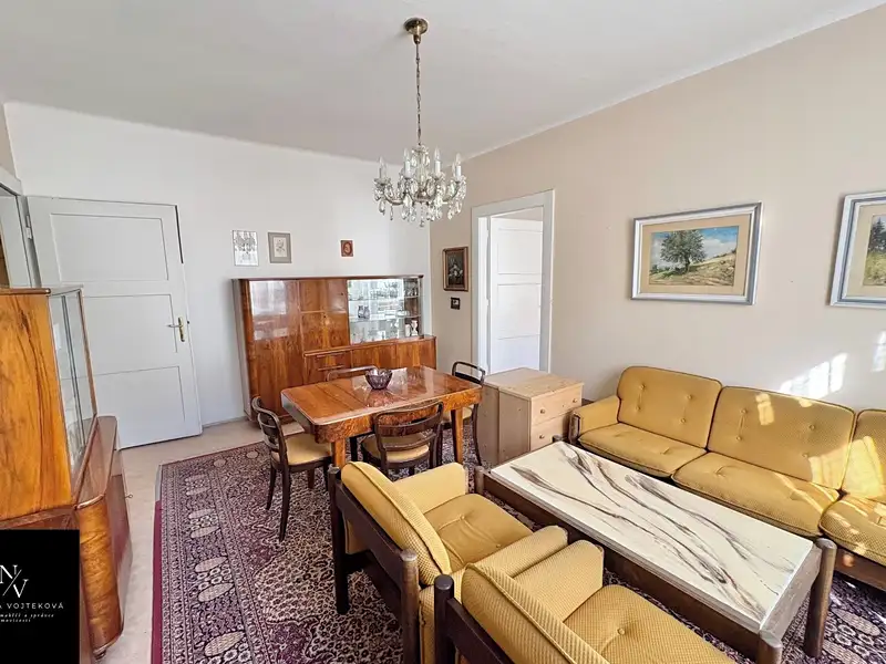 Prodej bytu 2+1 77 m², Praha – náhled fotky 2