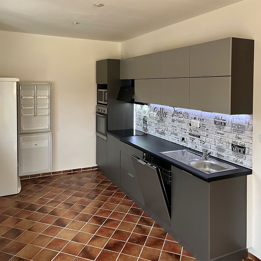 Prodej bytu 1+kk 41 m², Psáry – fotka 1 z 3