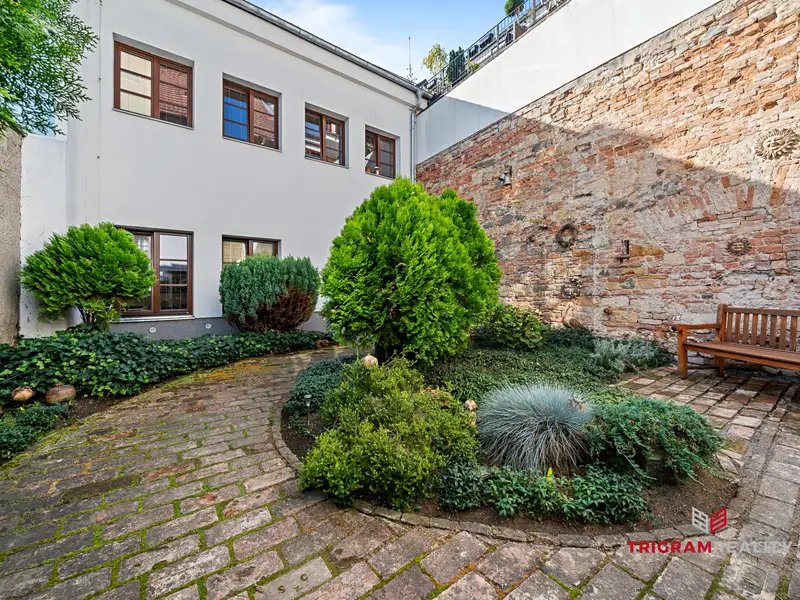 Pronájem bytu 2+kk 55 m², Hradec Králové – náhled fotky 3