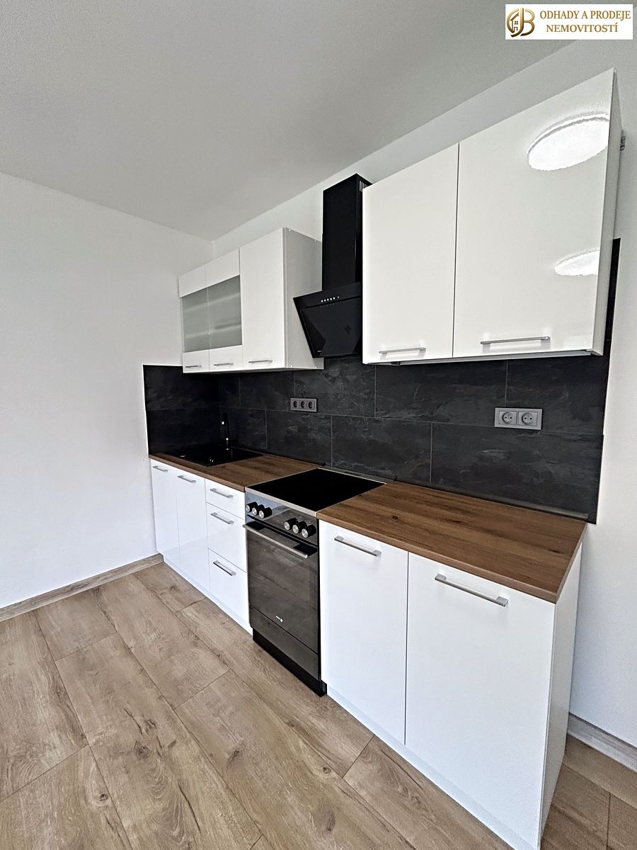 Pronájem bytu 2+kk 45 m², Uničov – fotka 1 z 3