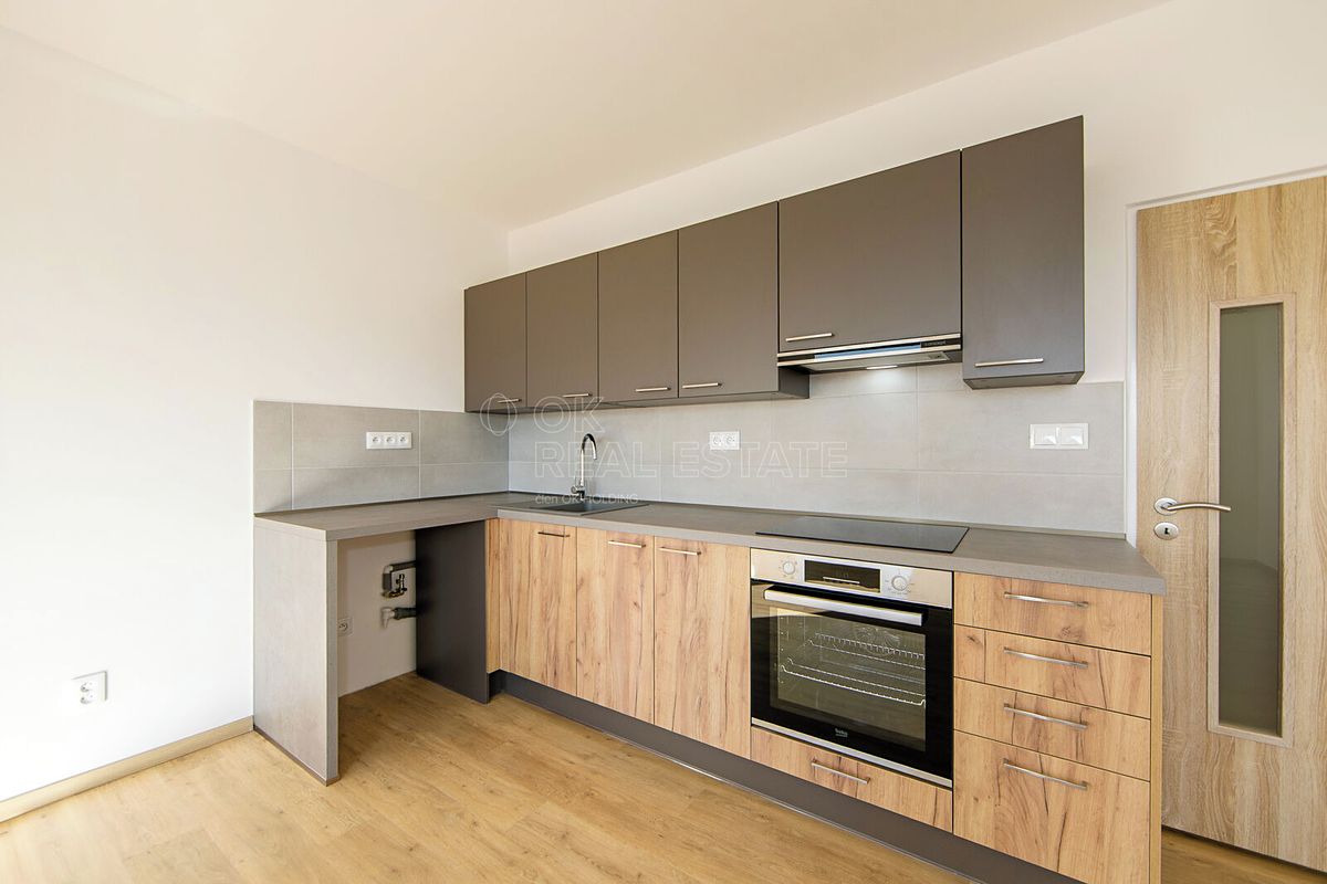 Pronájem bytu 1+kk 31 m²