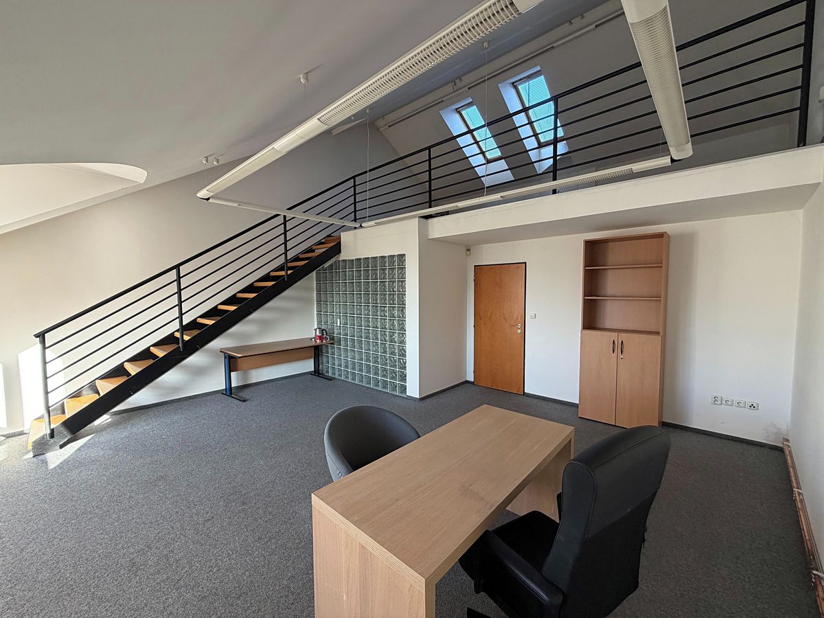 Pronájem kanceláře 35 m²