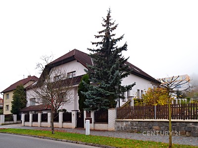 Prodej  vícegeneračního domu 830 m², pozemek 1 011 m²