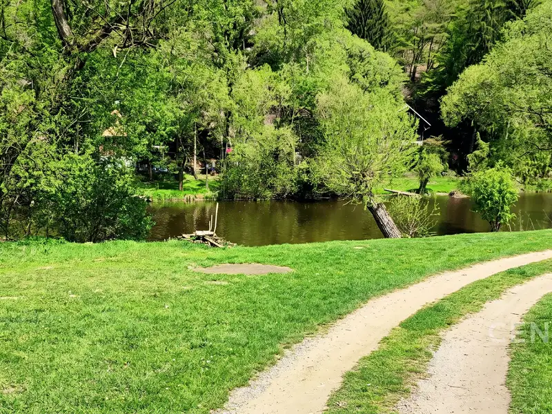 Prodej pozemku 420 m², Sázava – náhled fotky 1