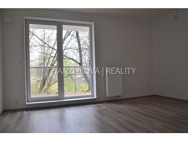 Pronájem bytu 2+kk 48 m², České Budějovice – fotka 1 z 3
