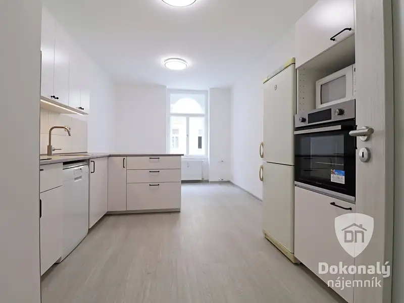 Pronájem bytu 3+kk 72 m², Praha – náhled fotky 2
