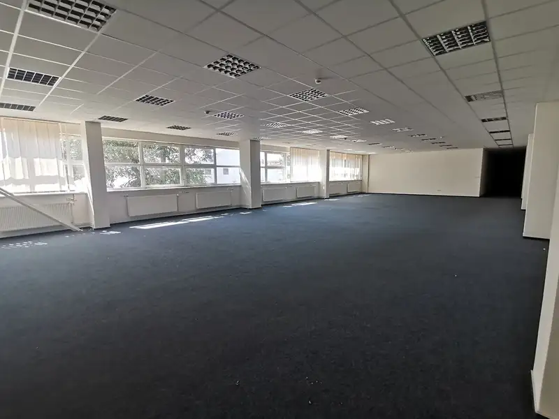 Pronájem výrobní haly, prostoru 6145 m², Chropyně – náhled fotky 2