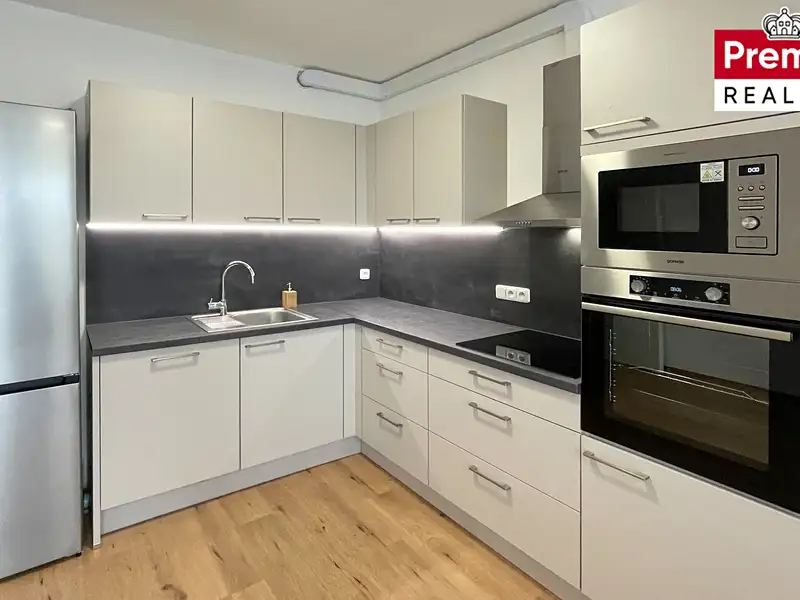 Pronájem bytu 2+kk 64 m², Hostěradice – náhled fotky 1