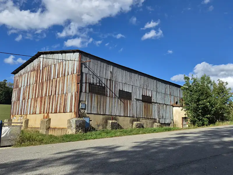 Prodej skladového prostoru 1710 m², Dehtáře – náhled fotky 1