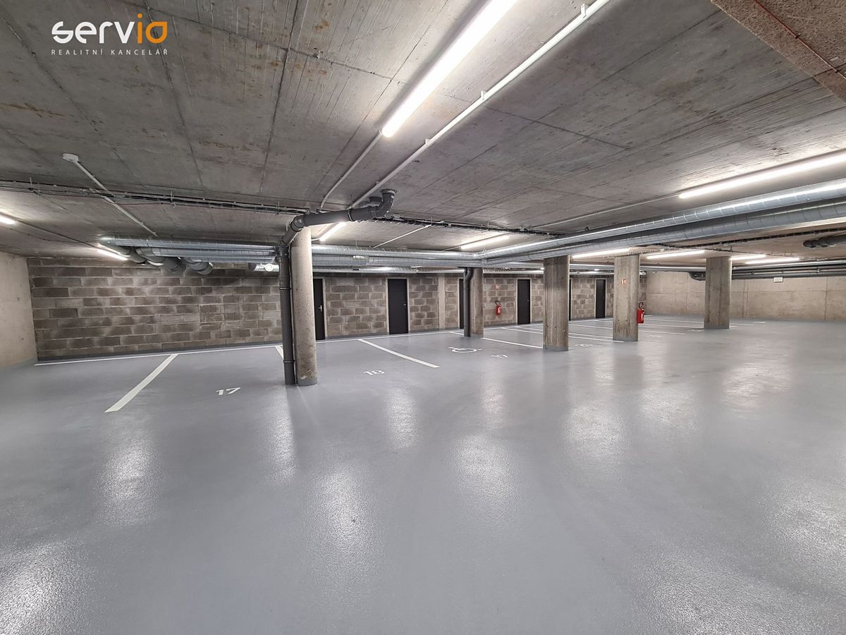 Prodej garážového stání 13 m²
