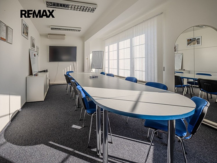 Prodej komerčního prostoru, 9 469 m² (25 z 27)