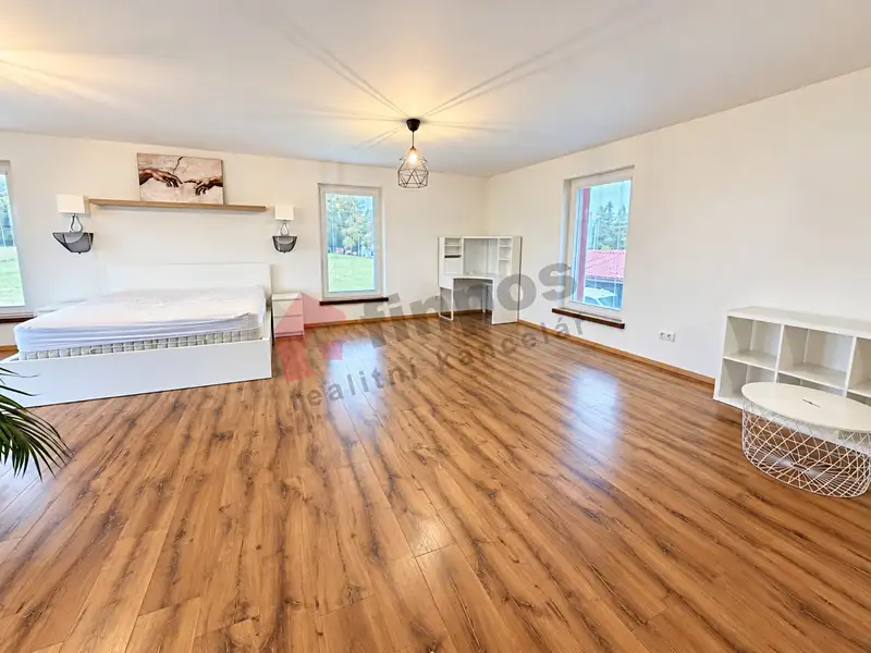 Pronájem bytu 2+kk 98 m², Vlašim – náhled fotky 3