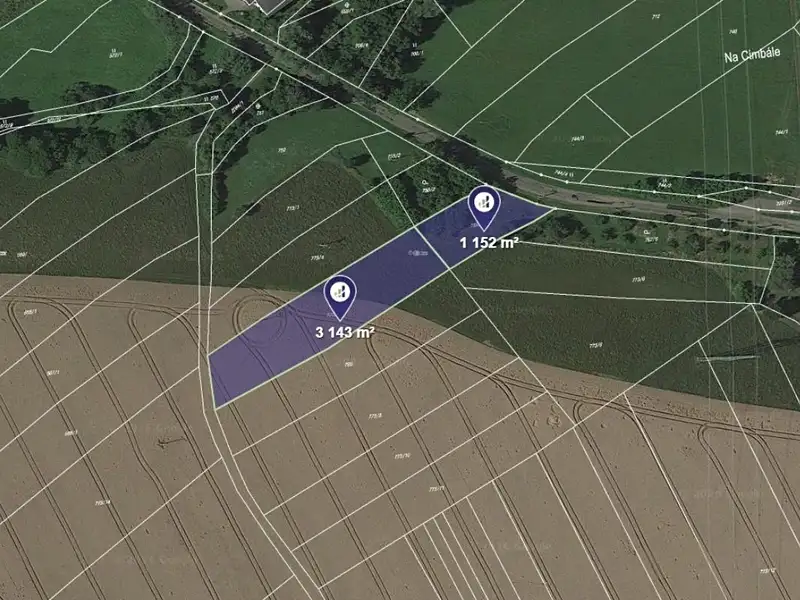 Prodej pole 4295 m², Rovensko pod Troskami – náhled fotky 1