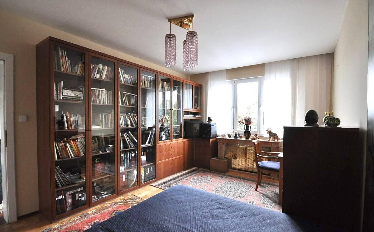 Pronájem bytu 1+1 56 m² – fotografie 3