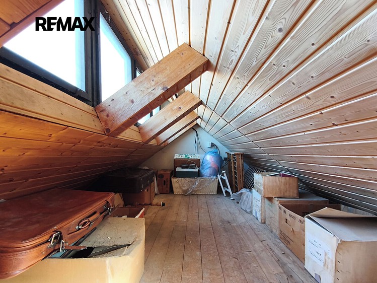 Prodej domu, 302 m² (46 z 75)