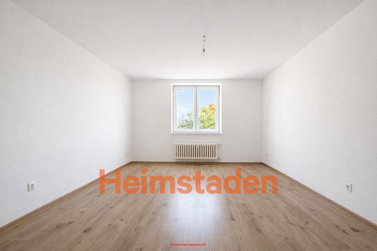 Pronájem bytu 3+1 86 m² – fotografie 3