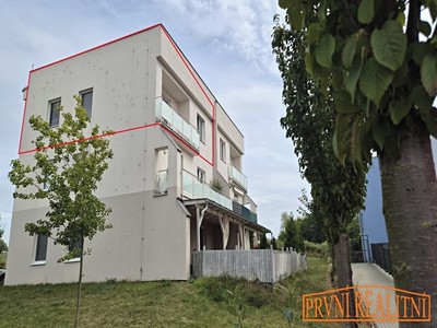 Pronájem bytu 3+kk 64 m²