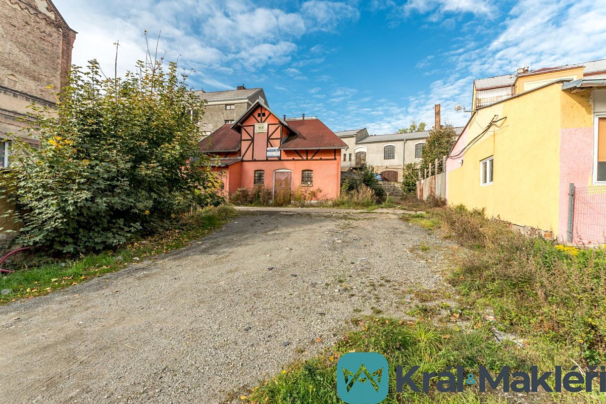 Prodej obchodního prostoru 1238 m² – fotografie 3